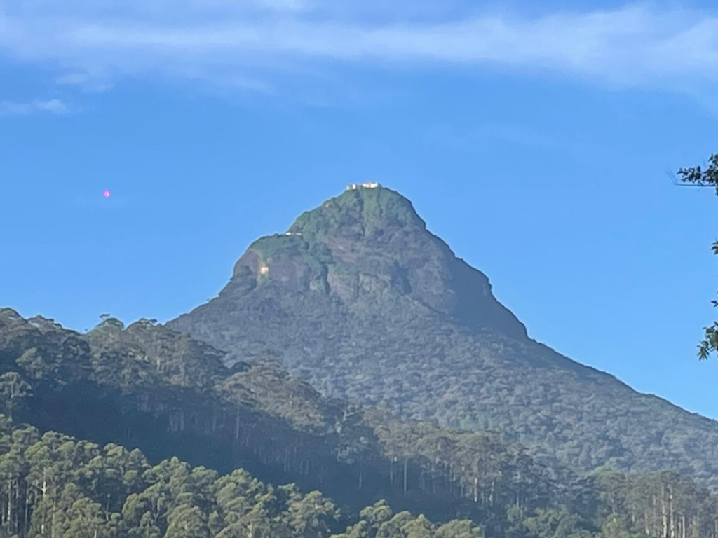 Adam's Peak (Sri Pada)